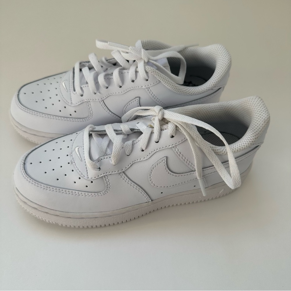 Nike Air Force Ones White Boys Girls Unisex Size 2